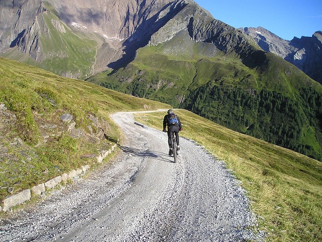 Gravel Riding