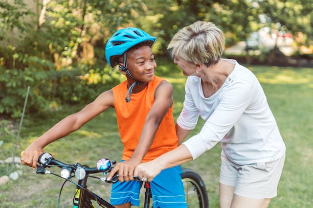 Cycling with Kids: How to Get the Whole Family Pedaling